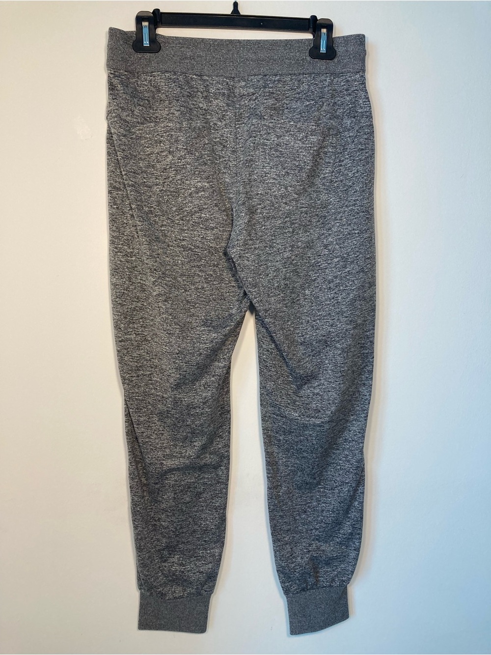Athleta Women's Gray Marled Jogger Pants Size M Gray Knit Drawstring RN 54023 - Picture 3 of 9